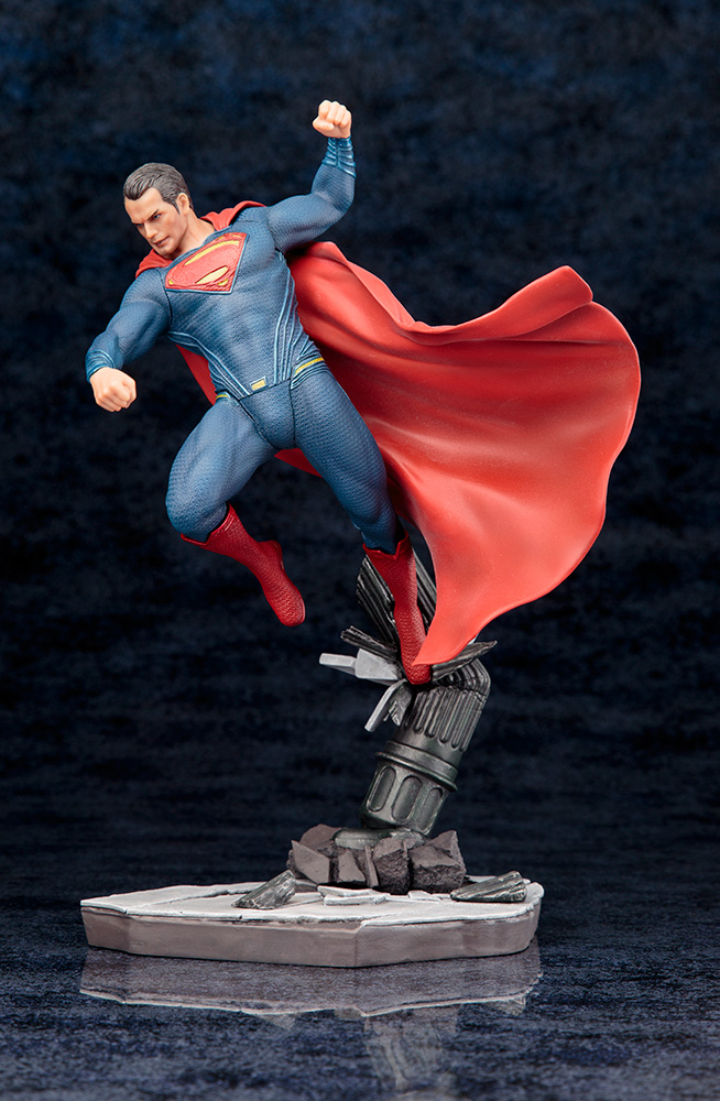 『BATMAN v SUPERMAN DAWN OF JUSTICE:バットマン vs スーパーマン ジャスティスの誕生』ARTFX+ スーパーマン DAWN OF JUSTICE – 気になる発売日、サイズ、価格は？